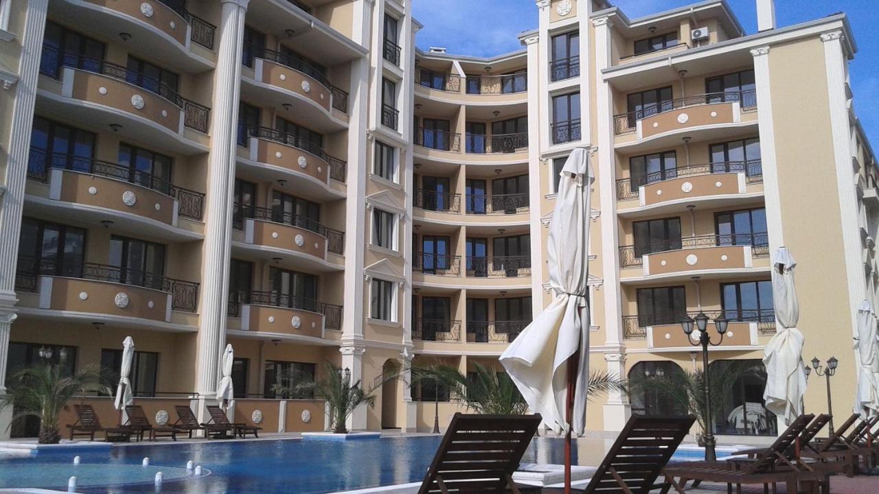 Flora Beach Private Aparthotel Pomorie Exterior foto